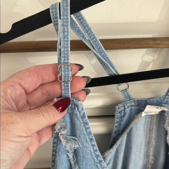 Women’s Light Blue Denim Maxi Dress with Frayed Trim - Picture 3 of 5